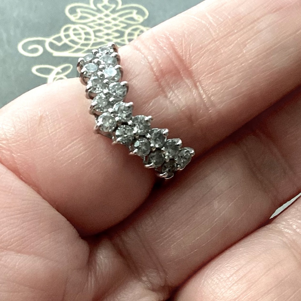 Platinum 900 1 Carat Natural Diamond